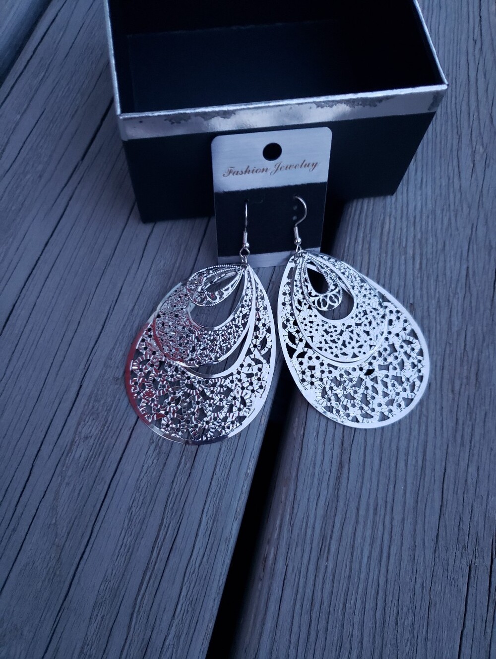 Teardrop Dangling Earrings